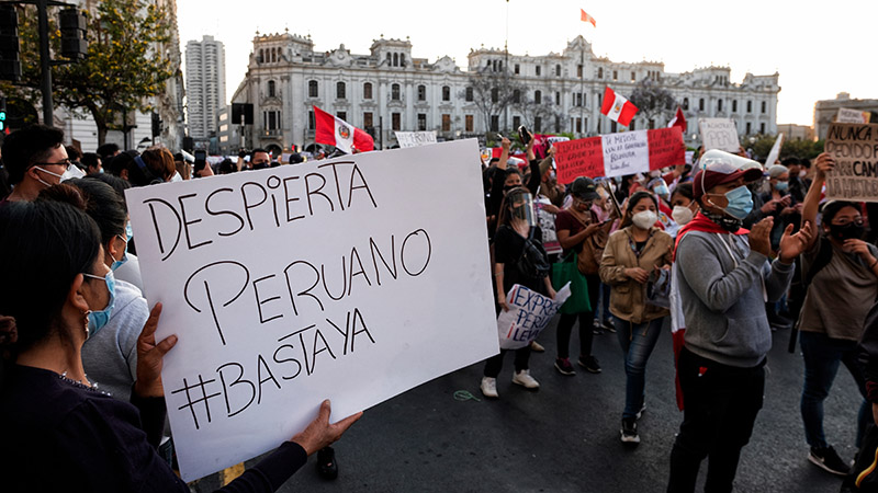 …criminalizar las manifestaciones públicas como la protesta no va evitar que en algún momento la gente salga a defender lo que cree que es justo