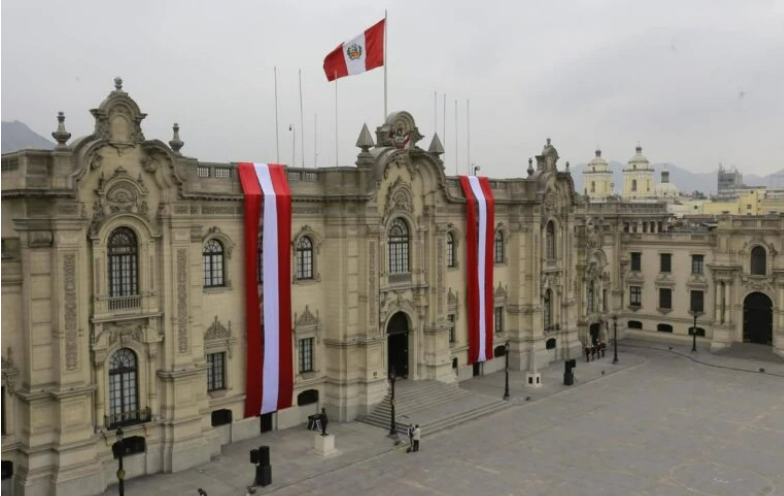 La única manera que el Estado, y por ende el país, logre cumplir sus funciones es a través de la creación de partidos políticos sólidos